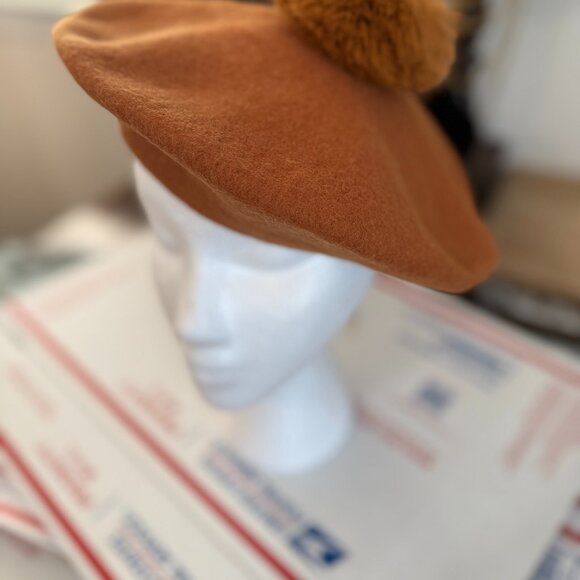Wool Beret Hats - Picture 3 of 8